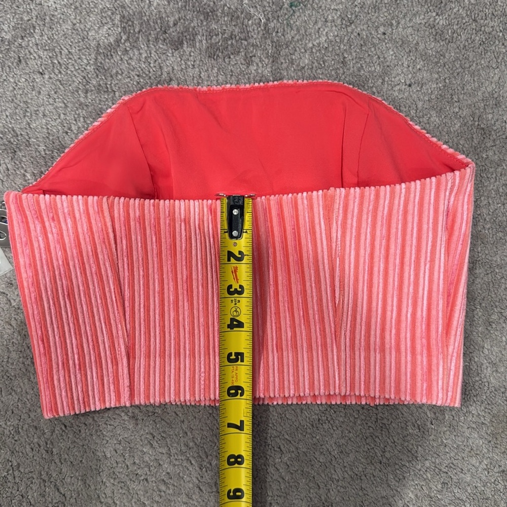 Simon Miller Twister Top. Size 8 - Picture 10 of 10
